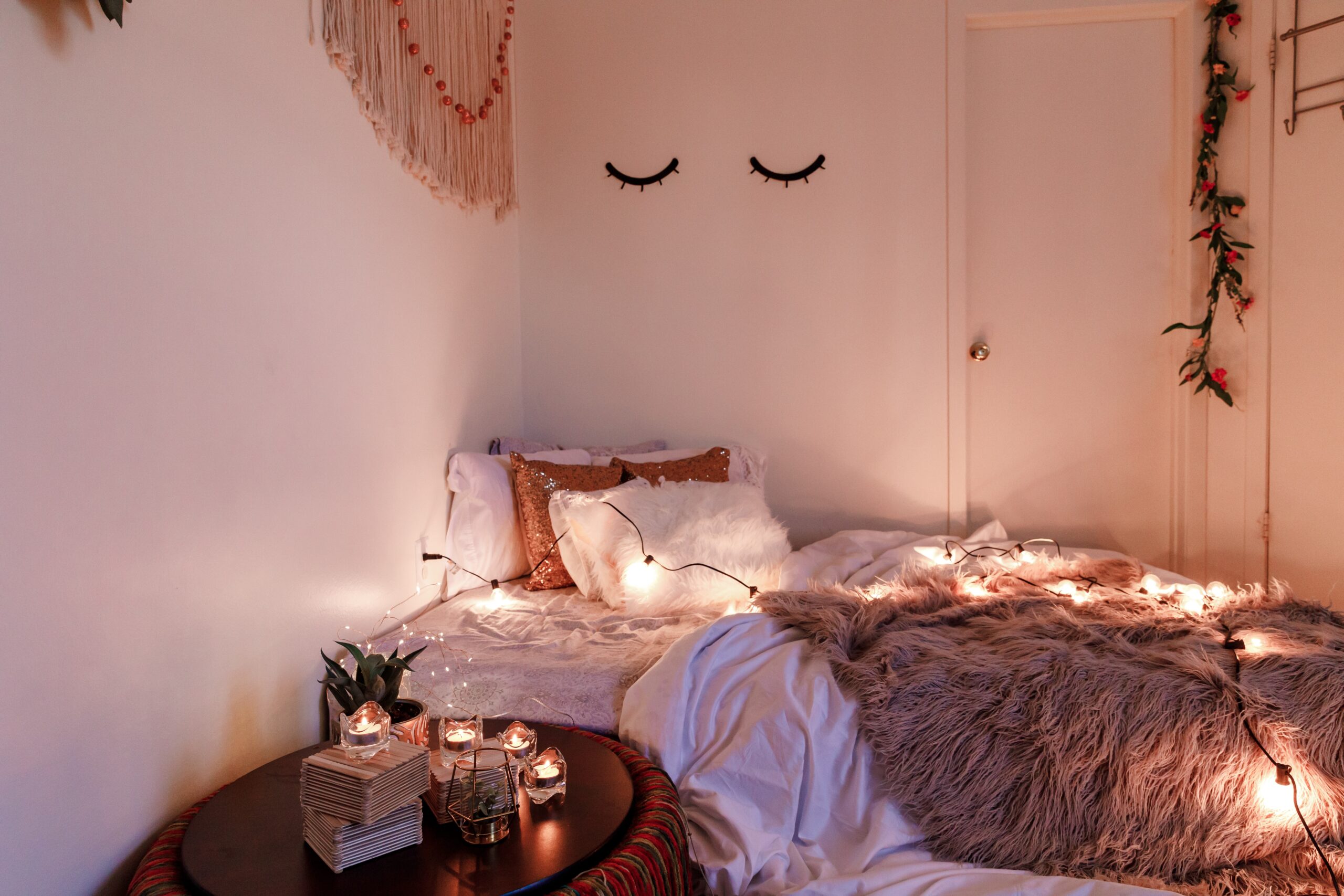 How to Make Your Bedroom Feel Comfortable